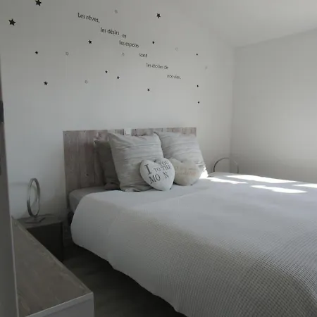 Résidence de gîtes La Sidoine du Mont-Ventoux Crillon-le-Brave Extérieur photo