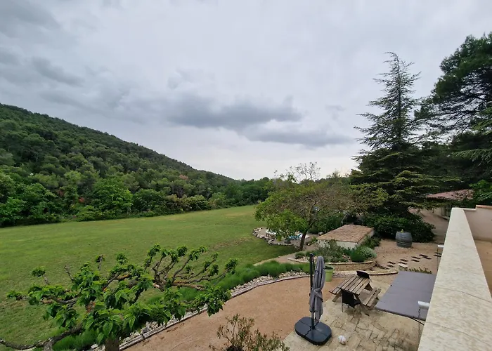 Residence De Gites La Sidoine Du Mont-Ventoux
